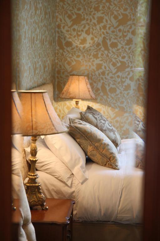 The Stables Townhouse B&B Birr Exteriér fotografie
