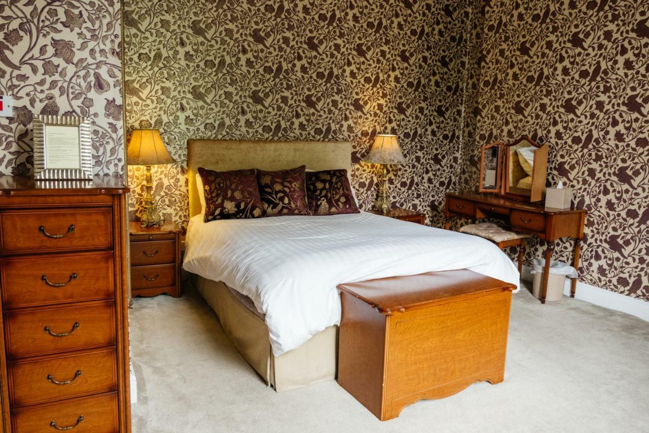 The Stables Townhouse B&B Birr Exteriér fotografie
